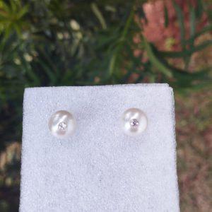 BRINCO PERÓLA C/ZIRCÔNIA